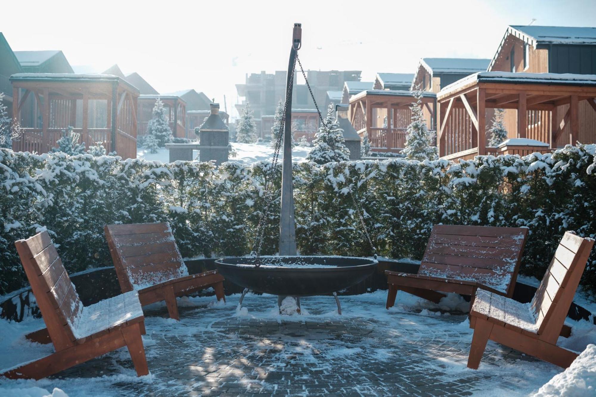 Phoenix Relax Park Bukovel Exterior photo